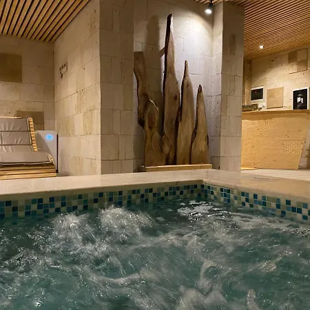 Hotel Eter 4*