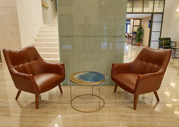 מלון Eter גולם