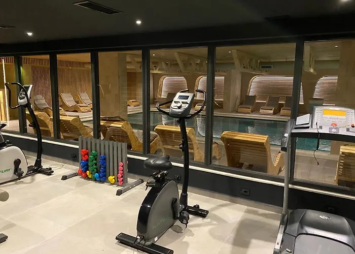 Eter מלון גולם